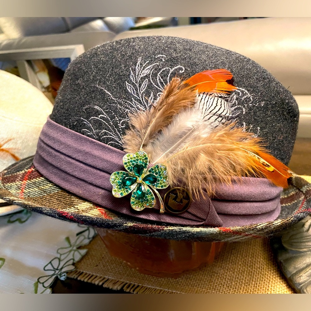 Gorin Bros. Tartan fedora St Patrick’s Day, 22” circumference